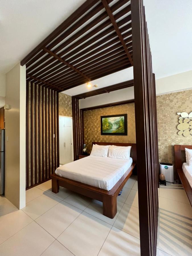 Bonel Condo At Pico De Loro Cutad Екстериор снимка